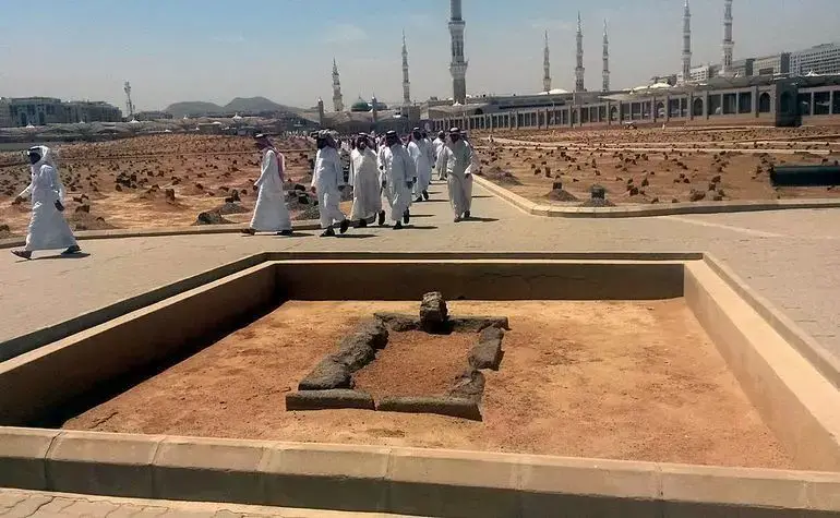 La tombe d'Uthman