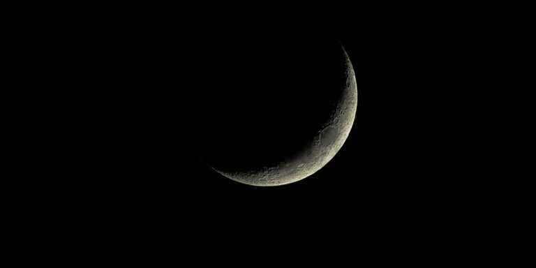 La Lune du Ramadan 2022 aperçue en Inde, au Bangladesh et au Pakistan