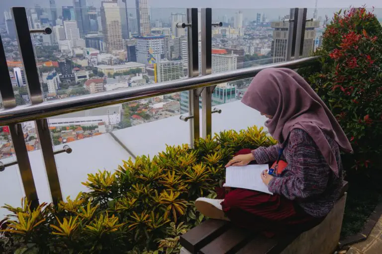 Un restaurant chinois dit à une femme musulmane d’enlever son hijab si elle veut trouver un emploi