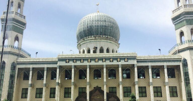 La Chine supprime les ornements arabes dans les mosquées pour éliminer l&rsquo;identité islamique