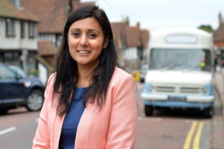 Ordre d&rsquo;enquêter sur les allégations de l&rsquo;ancien ministre musulman britannique Nusrat Ghani