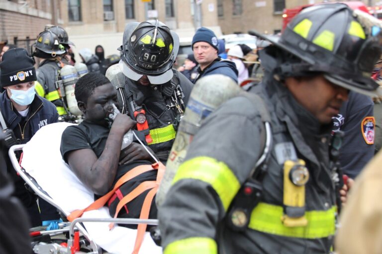 Les victimes de l&rsquo;incendie de New York dans le Bronx étaient pour la plupart des immigrés musulmans
