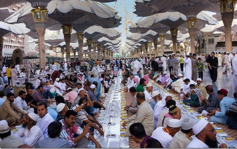 Iftar autorisé à Masjid Al-Haram et Nabawi après deux ans