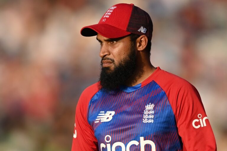 Adil Rashid sera Miss Angleterre-Inde pour le pèlerinage du Hajj