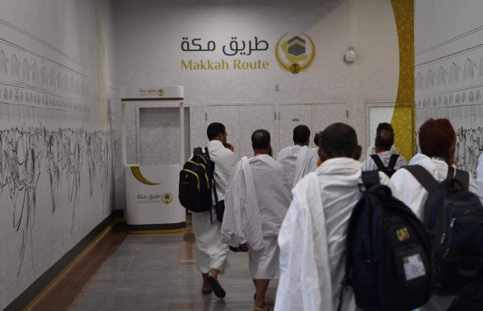 pèlerins du hajj utilisant la route de la mecque