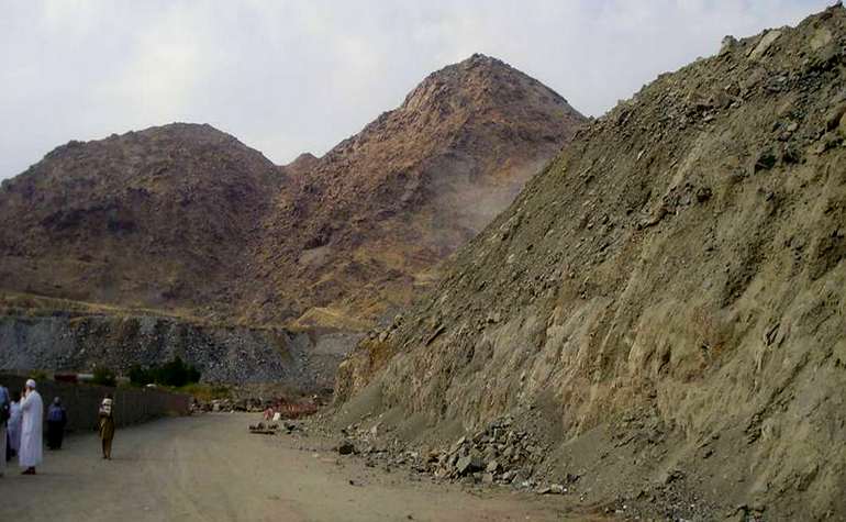 7 montagnes islamiques historiques à La Mecque que vous devez visiter 10 Jabal Thawr