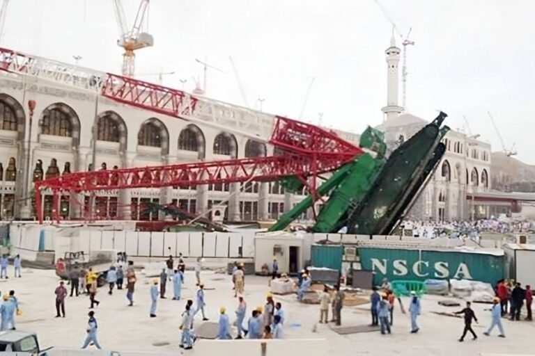 Un tribunal saoudien ordonne un nouveau procès pour l&rsquo;incident de la grue de Makkah acquitté en 2015