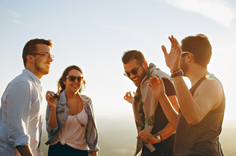 Comment se faire des amis pour les adultes?
