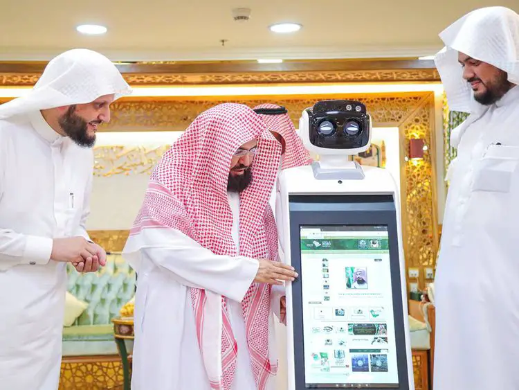 Masjid al-Haram lance un robot de sermon et de récitation