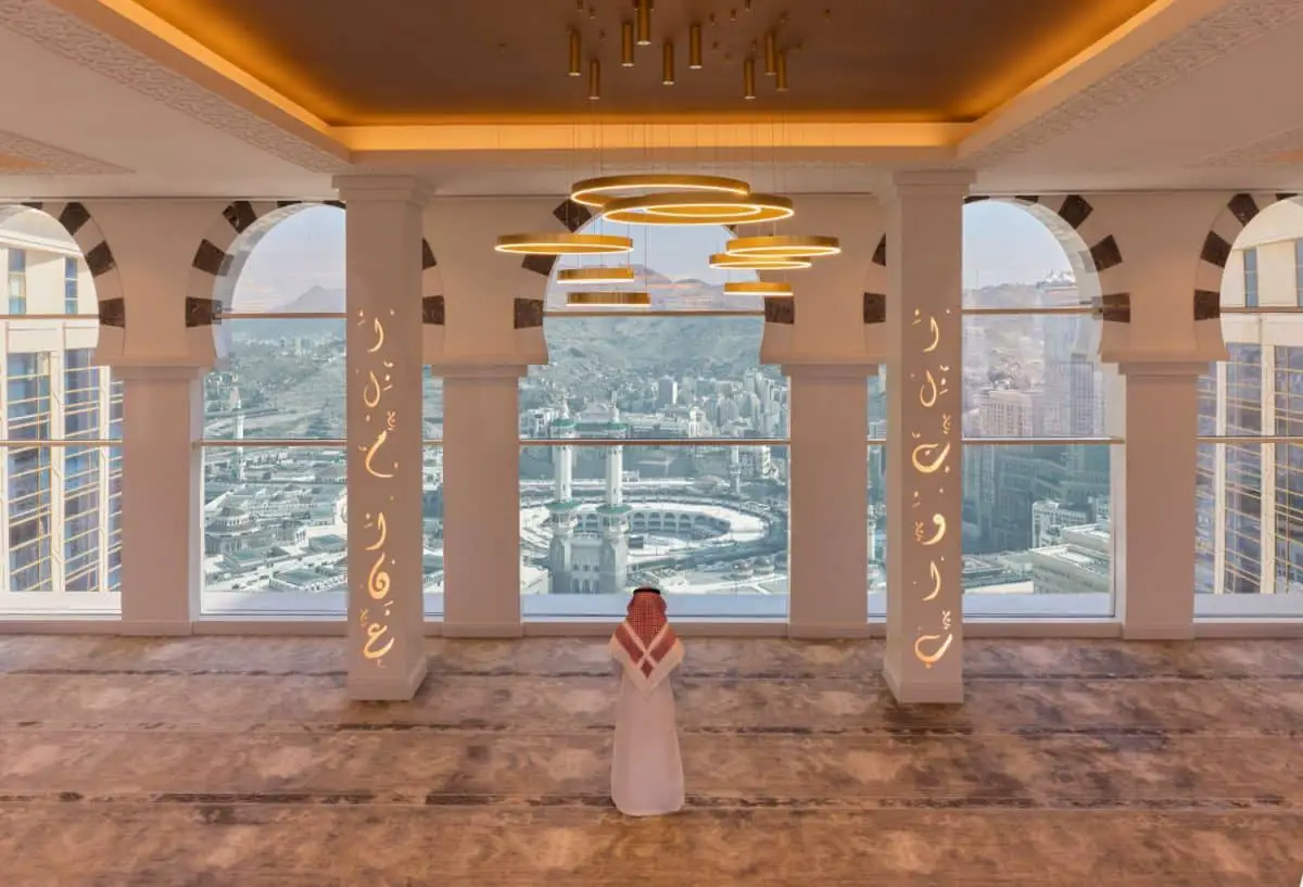 La salle de prière de l'hôtel Jabal Omar à La Mecque est reconnue comme la salle de prière la plus haute du monde