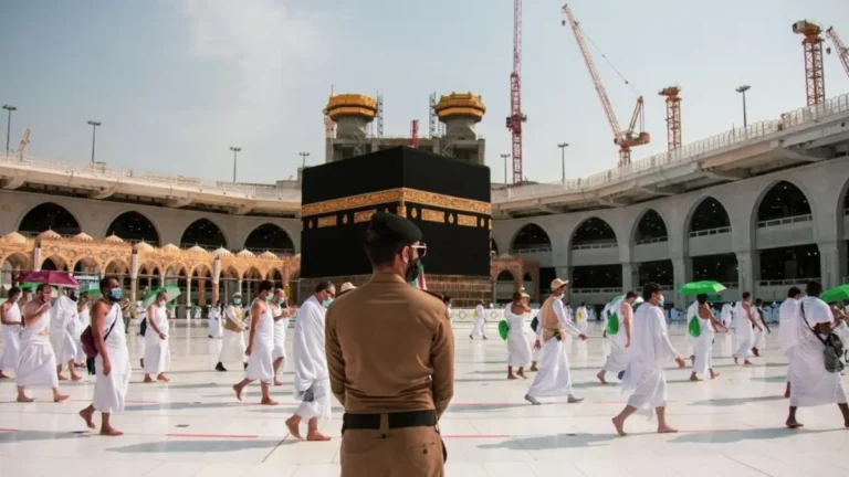 Les gros sacs et certains produits alimentaires interdits à Masjid al-Haram
