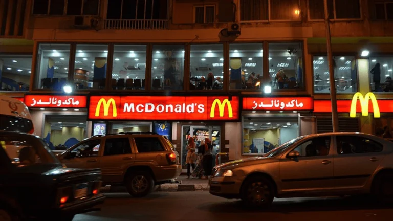 McDonald's n'a pas atteint son objectif de ventes après 4 ans de boycott
