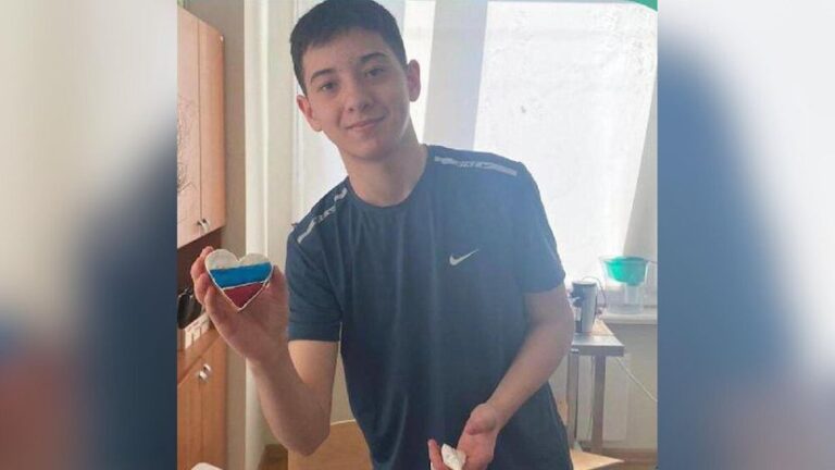 L'adolescent musulman Islam Khalilov a sauvé plus de 100 vies lors de l'attaque d'une salle de concert à Moscou
