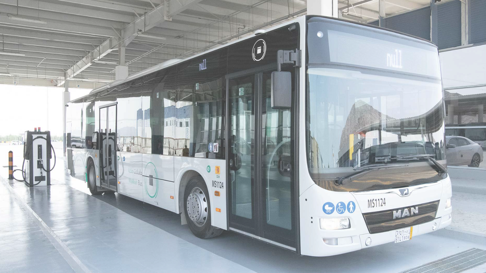 Sites de prière temporaires pour les pèlerins sur les lignes de bus