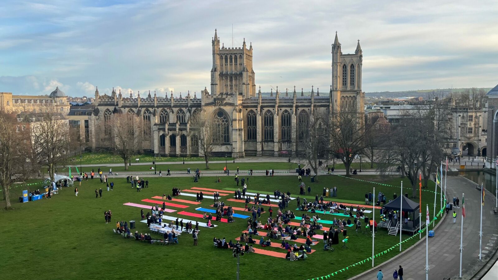 La cathédrale de Bristol accueille le Grand Iftar du Ramadan