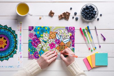 Pourquoi les livres de coloriage pour adultes s'envolent des étagères