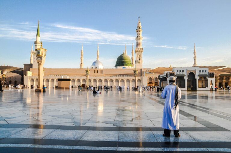 Pourquoi nous devons suivre la Sunna