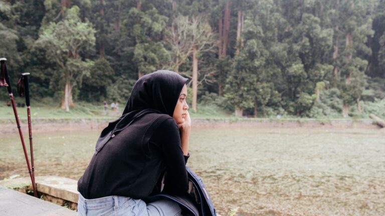 Je suis déprimé de ne pas avoir d'opportunités d'emploi halal