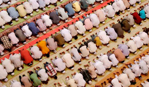 Gérer les affaires pendant la prière du vendredi : OK ?