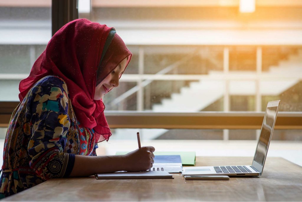 Avant de choisir la polygamie – Questions à prendre en compte – À propos de l'Islam Avant de choisir la polygamie – Questions à prendre en compte – À propos de l'Islam