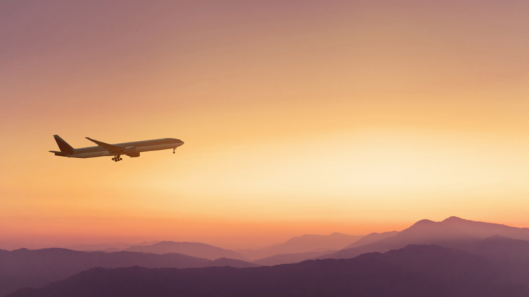 Comment combiner les prières du Maghrib et de l'Isha en voyage

