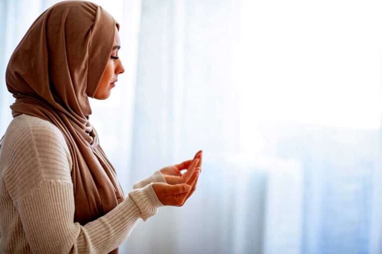 Mois sacrés islamiques : informations simples et rapides