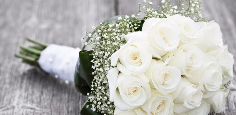 Nous voulons un mariage pas cher, mais nos beaux-parents refusent

