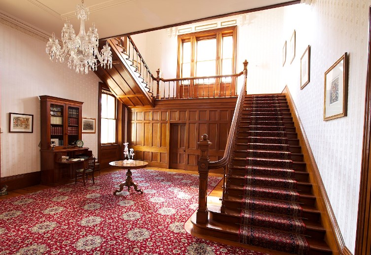 Vivre avec ses beaux-parents est-il autorisé dans l’Islam ?