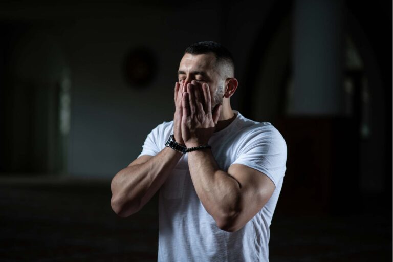 Comment surmonter les mauvaises habitudes et se rapprocher d'Allah