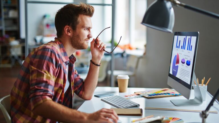 Je ne peux pas prier au travail : que puis-je faire ?