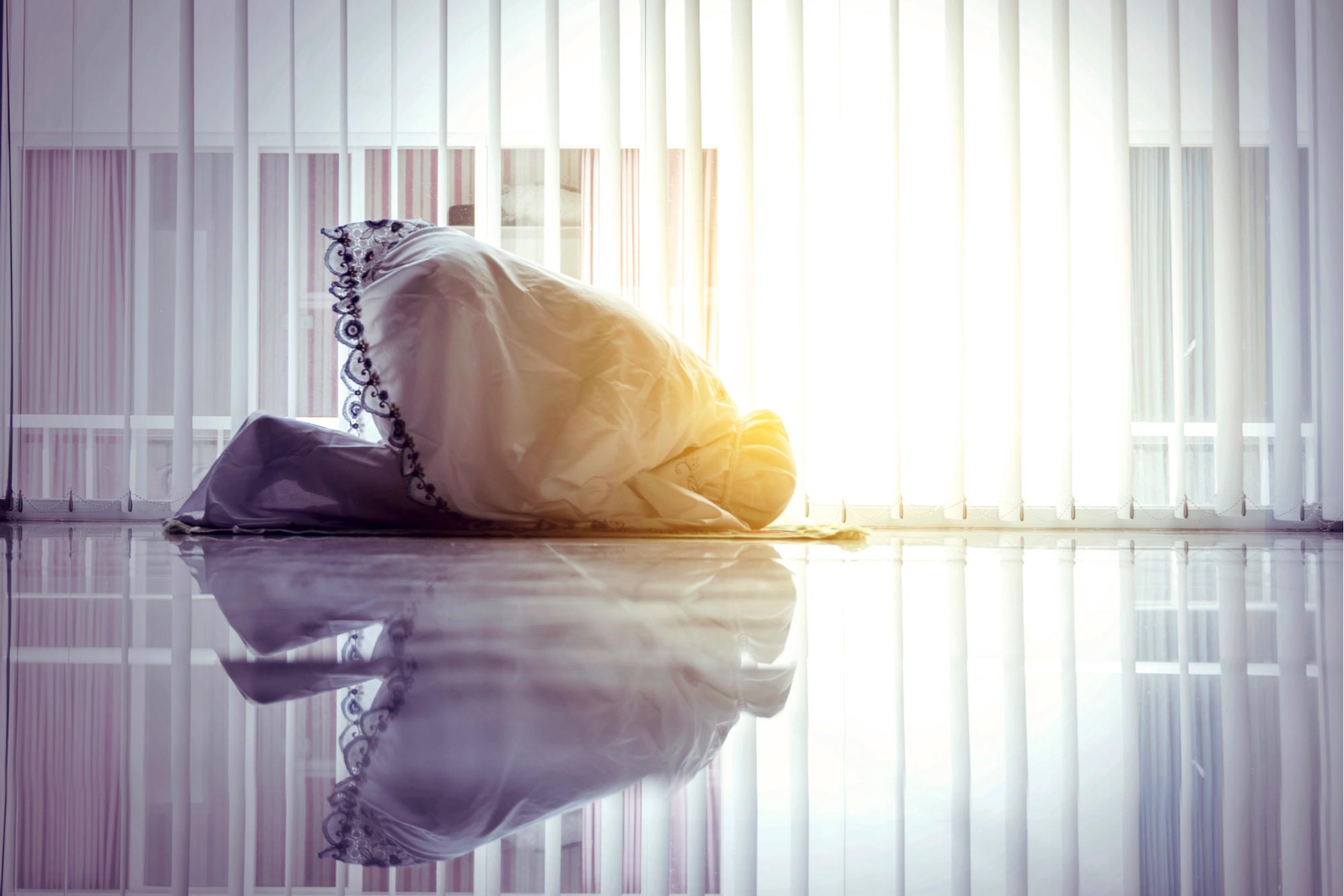 Avantages pour la santé de la prosternation musulmane « mise à la terre »