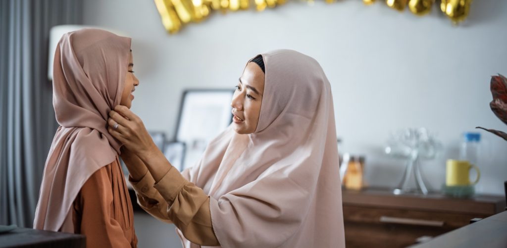 Ce style de parentalité peut éloigner vos enfants de l'Islam - À propos de l'Islam