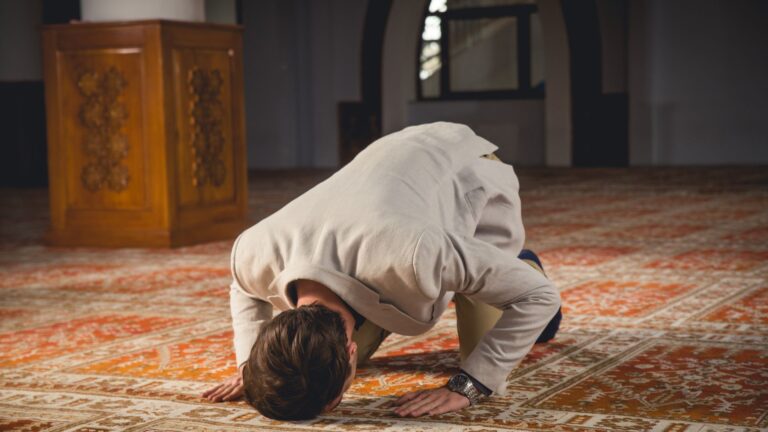 Développer Khushu dans Salat – Apprendre une compétence de vie