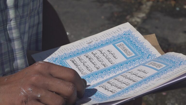 Le Coran survit miraculeusement à l’incendie dévastateur d’Archdale