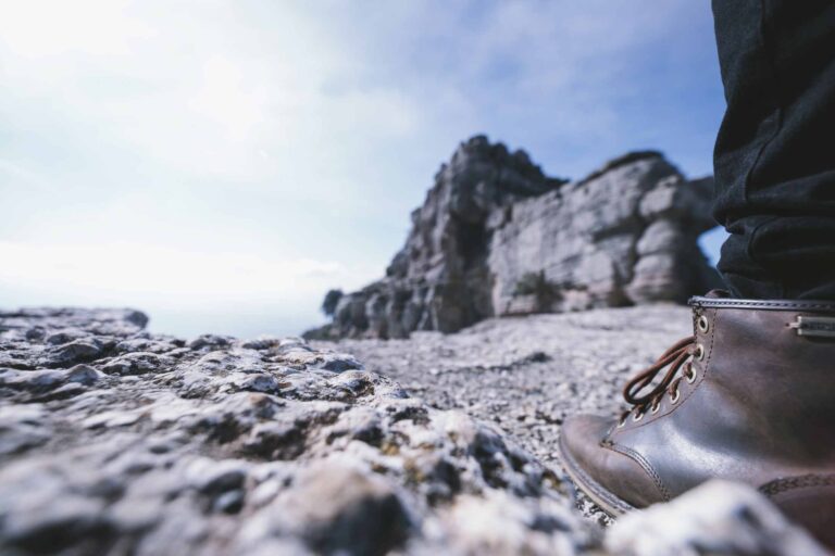 Faire face à des épreuves ? Tournez-vous vers Allah et ne vous éloignez pas de Lui