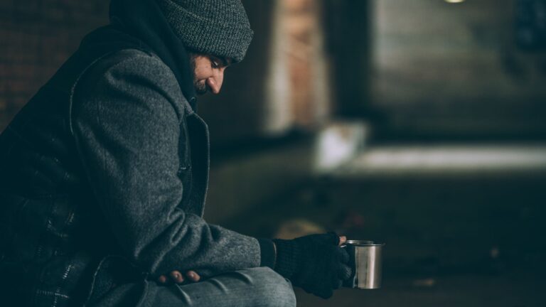 5 façons d’aider les nécessiteux cet hiver