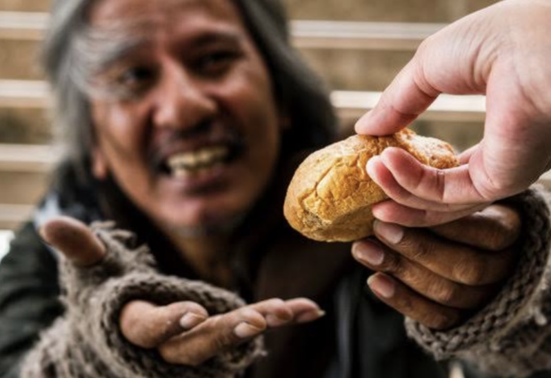 5 façons d'aider les nécessiteux cet hiver - À propos de l'Islam