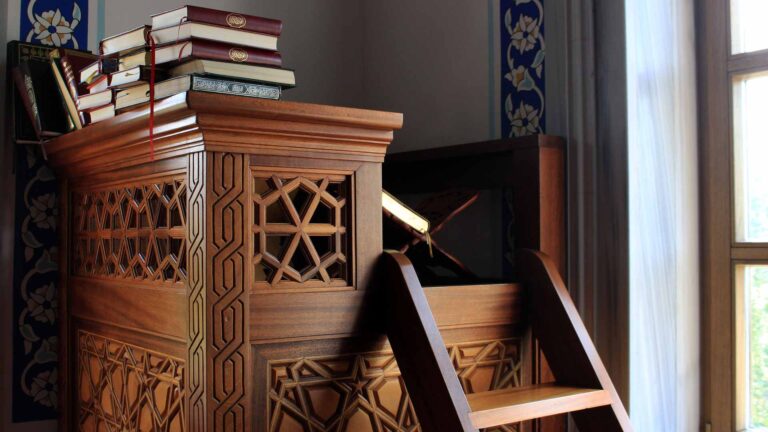 Corrélation espace-temps pour déduire les décisions islamiques