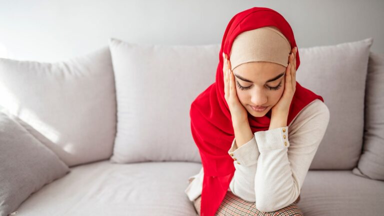 Désobéissance aux parents : Allah me pardonnera-t-il et me guérira-t-il ?