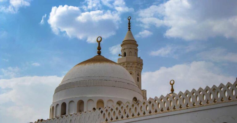 Mosquée des deux Qiblahs – Lisez l'histoire