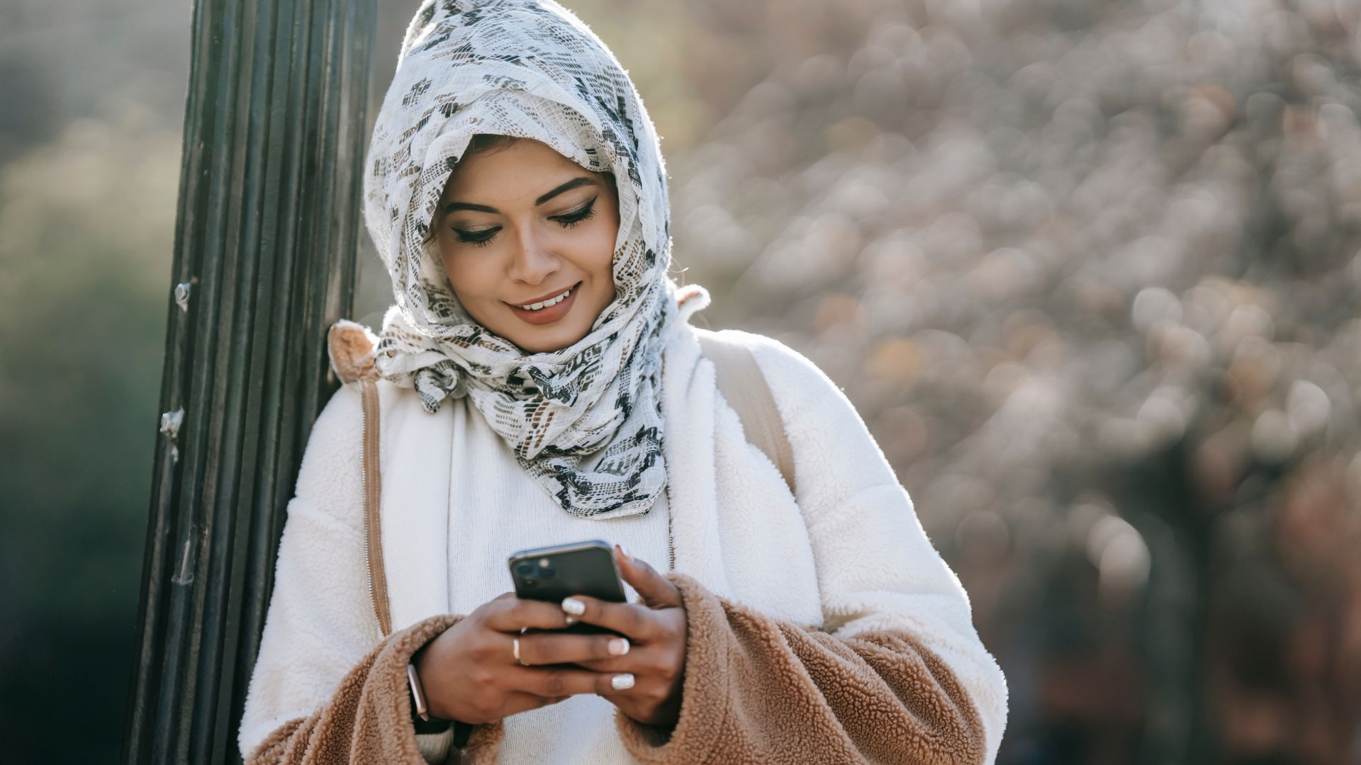Au Ramadan, mon adolescent est toujours au téléphone