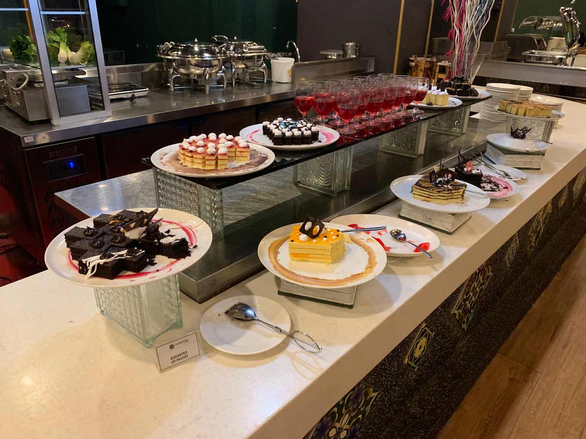 Est-il permis de vendre de la nourriture pendant la journée au Ramadan?