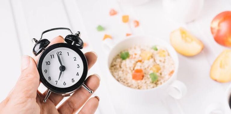 Jeûne intermittent: clarifier les faits de la mode