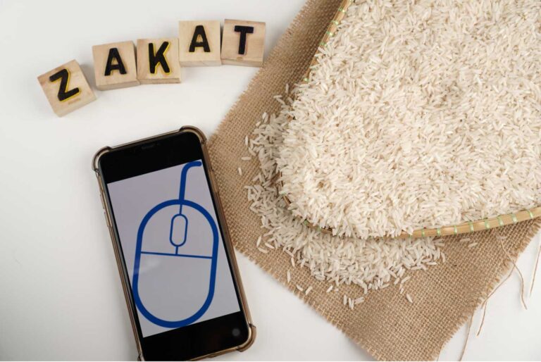 Puis-je payer Zakat al-Fitr à de pauvres parents?