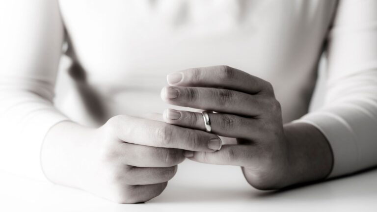 En divorce? Voici cinq choses à considérer