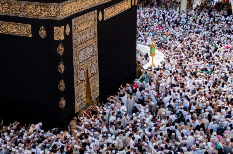 Le sacrifice est-il requis après la Omra à Shawwal?