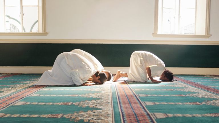 Quand la prière Fajr commence-t-elle et termine-t-elle?