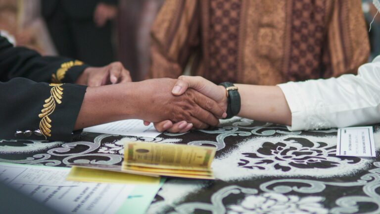 Préparation du mariage: culture et préférences familiales