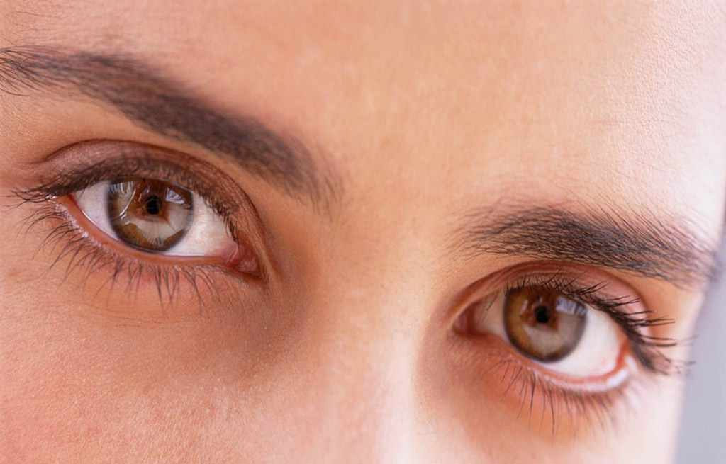 Comment abaisser votre regard en été: guide islamique