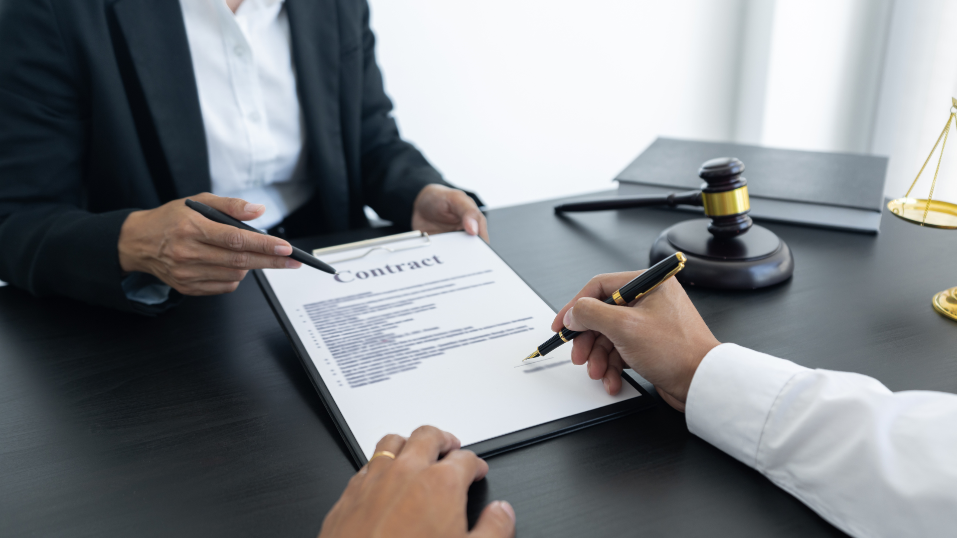 Est-il halal de travailler directement avec un client d'entreprise?